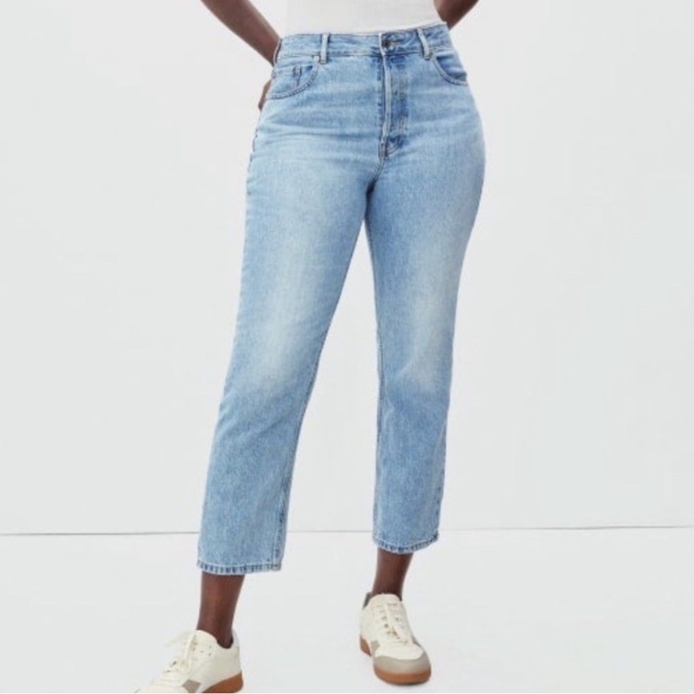 Everlane curvy 90s cheeky straight jean